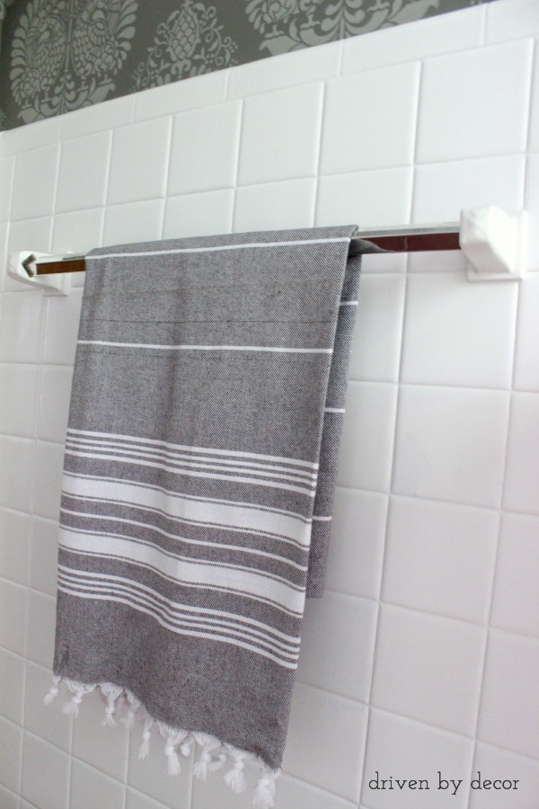 18 Inch Self Adhesive Towel Bar, No Drill Towel Rack for Bathroom Towel  Hangers Stick on Sticky Towel Holder, Bathroom Accessories Removable Towel