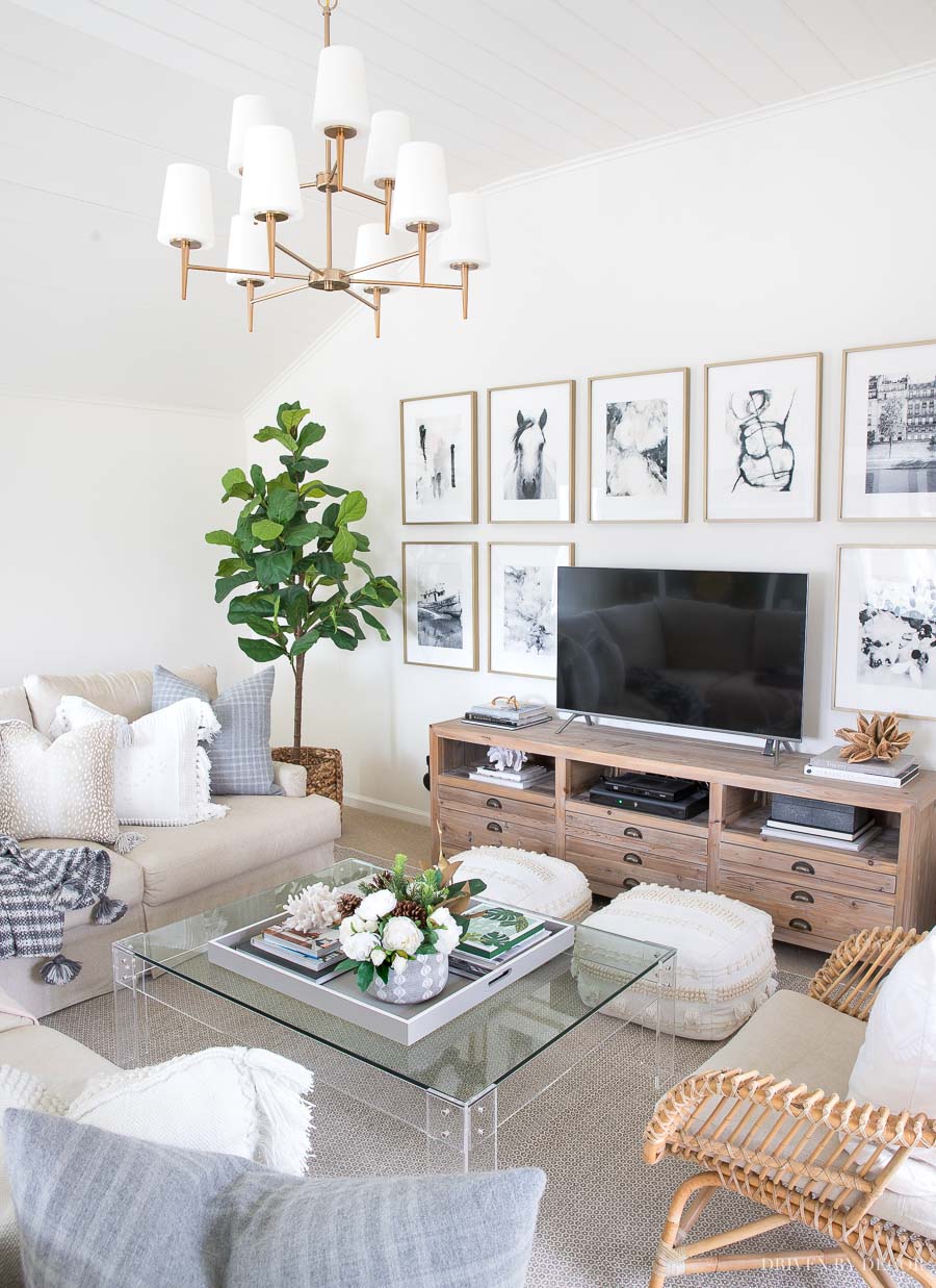 10 GoTo Living Room Corner Ideas! Driven by Decor