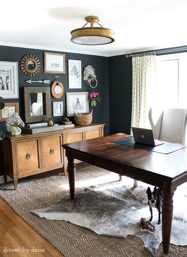 https://www.drivenbydecor.com/wp-content/uploads/2016/03/Home-office-with-charcoal-gray-walls-and-eclectic-gallery-wall-above-a-credenza.jpg