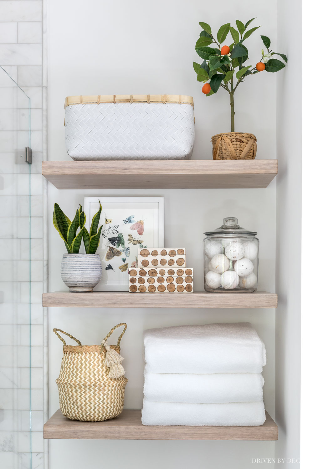 Bathroom Nook Shelves Design Ideas