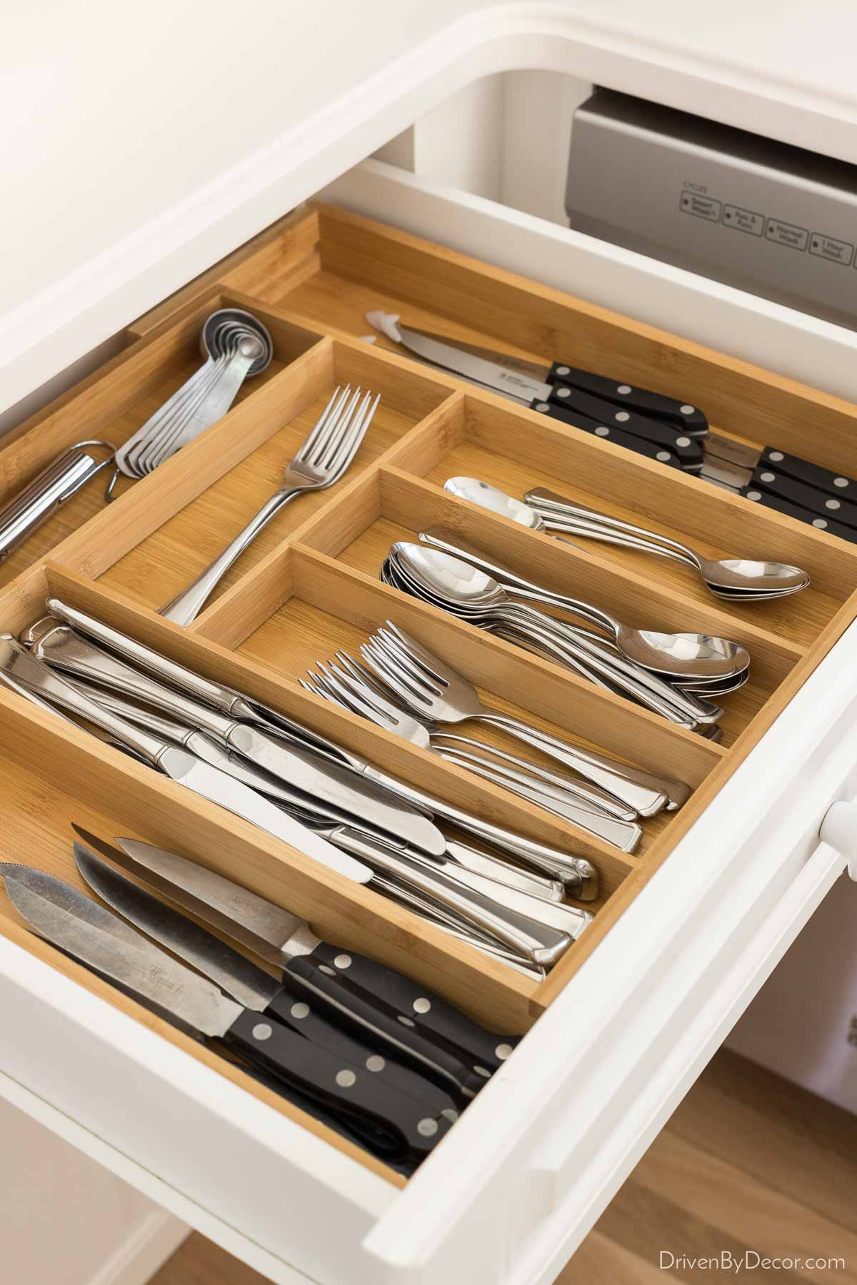 https://www.drivenbydecor.com/wp-content/uploads/2021/09/kitchen-drawer-silverware-organizer.jpg