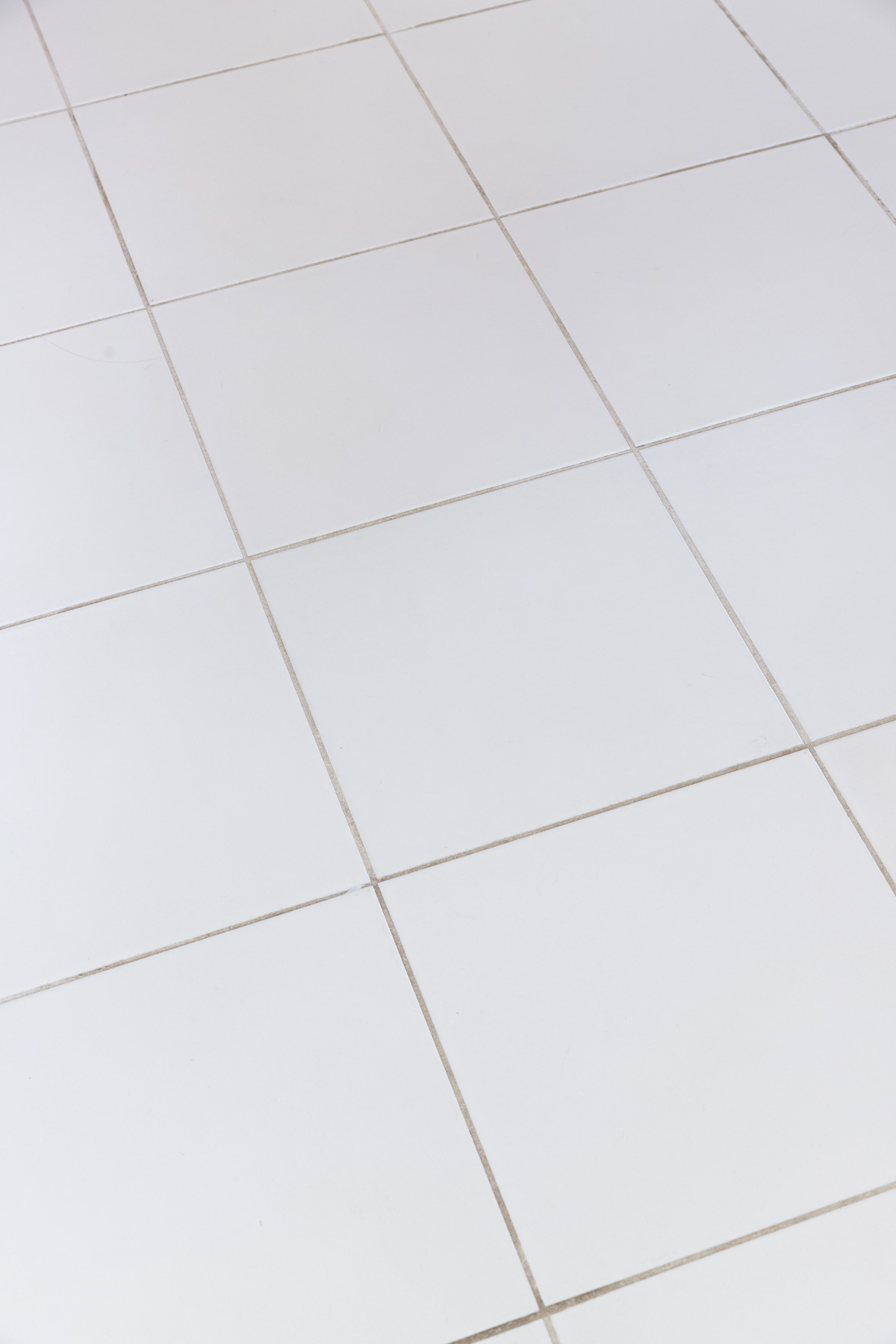 How To Keep Your White Grout Clean